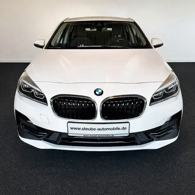 Gebraucht BMW 225 Sport Line 125 PS (91 kW) 2021 Weiß Kombi