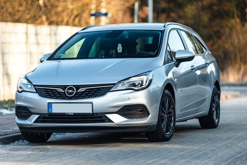Gebraucht Opel Astra 145 PS (106 kW) 2020 Silber Kombi