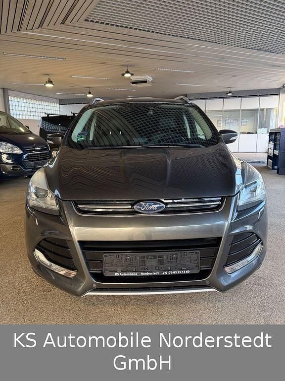 Gebraucht Ford Kuga Titanium 150 PS (110 kW) 2016 Grau SUV