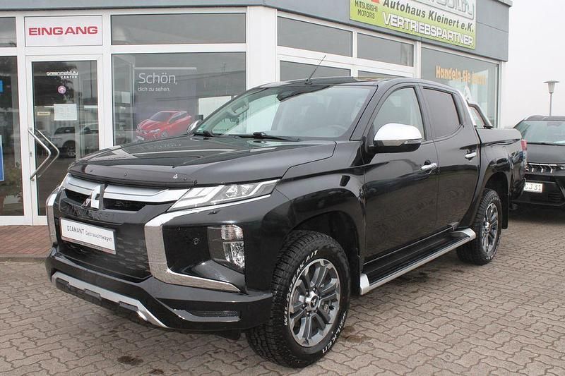 Pianoschwarz Gebraucht 2019 Mitsubishi L200 Spirit Abholung | 27.800 € (Fairer Preis) - Bild 1/4