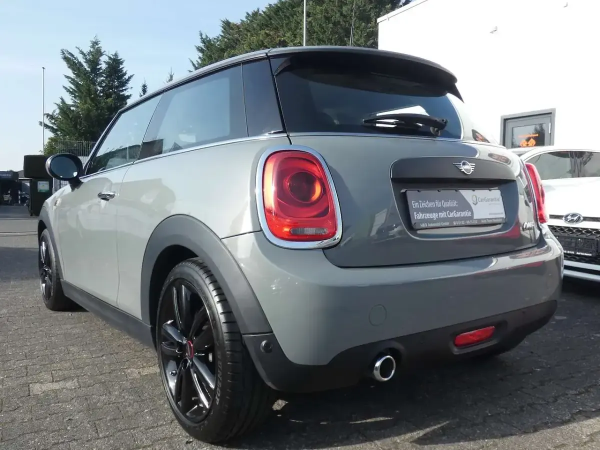 Gebraucht Mini ONE 102 PS (75 kW) 2020 Grau Kleinwagen