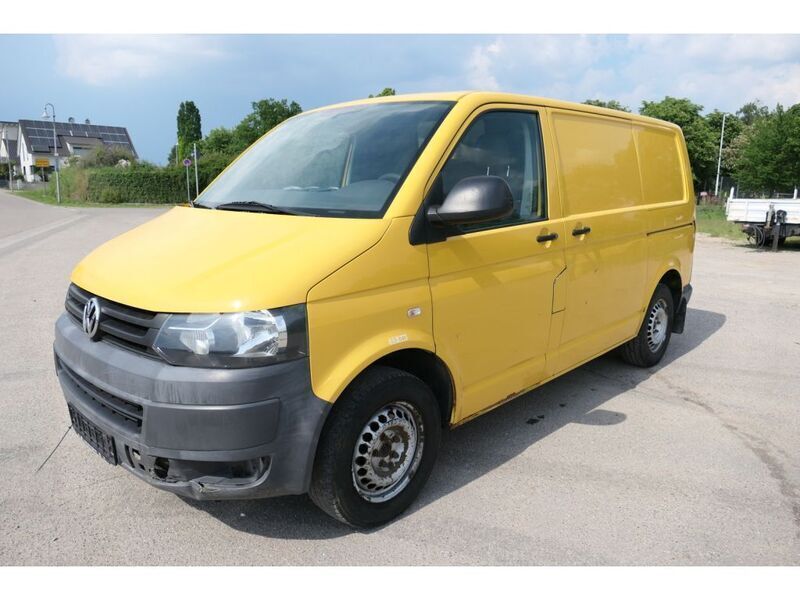 Gebraucht VW T5 84 PS (61 kW) 2011 Ginstergelb r1032 Van