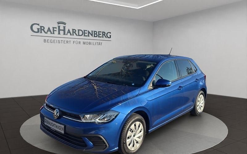 Blau Gebraucht 2025 VW Polo Life Limousine | 22.900 € (Teuer) - Bild 1/4