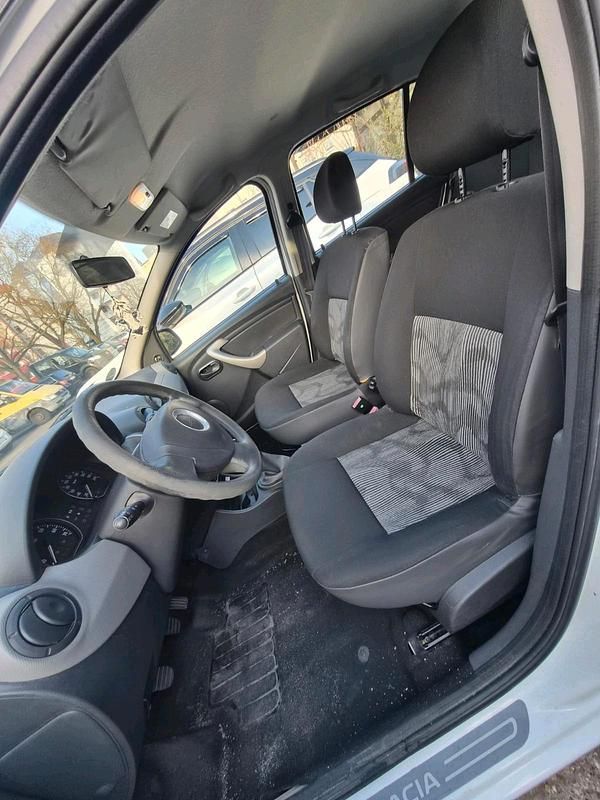 Gebraucht Dacia Sandero 75 PS (55 kW) 2008 Weiß Kleinwagen