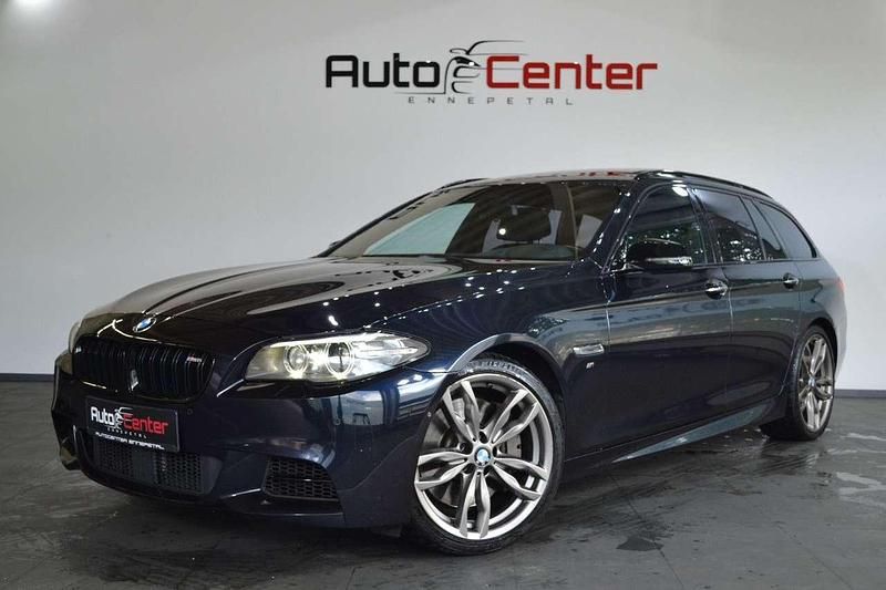 Carbonschwarz Gebraucht 2015 BMW 550 Kombi | 23.690 € (Etwas zu teuer) - Bild 1/4