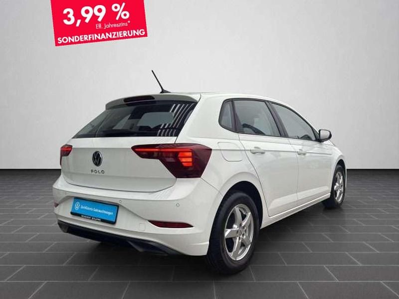 Gebraucht VW Polo Life 95 PS (69 kW) 2022 Pure white Kleinwagen