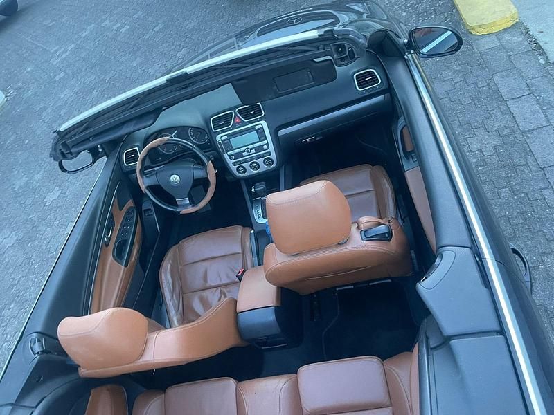 Gebraucht VW Eos 140 PS (102 kW) 2008 Schwarz Cabrio