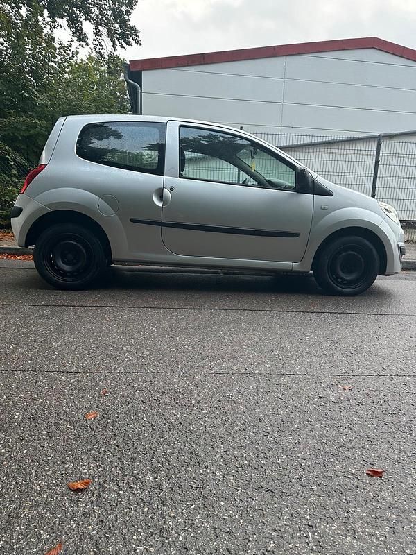 Silber Gebraucht 2008 Renault Twingo Kleinwagen | 1.700 € - Bild 1/4