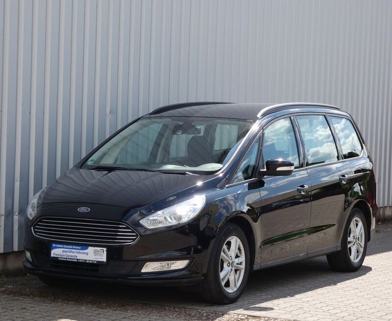 Schwarz Gebraucht 2018 Ford Galaxy Business Edition Van / Kleinbus | 14.990 € (Guter Preis) - Bild 1/4