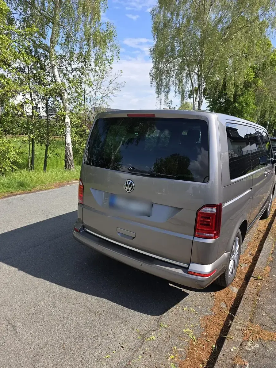 Gebraucht VW Multivan Generation Six 204 PS (150 kW) 2016 Beige Van / Kleinbus