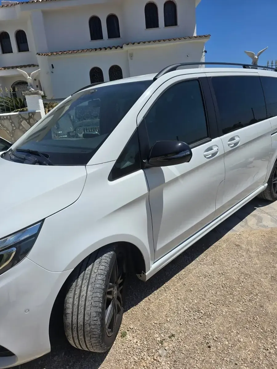 Gebraucht Mercedes V250 190 PS (139 kW) 2021 Van / Kleinbus