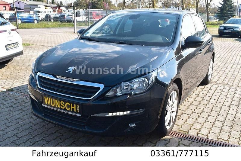 Schwarz Gebraucht 2017 Peugeot 308 Active Limousine | 8.490 € (Fairer Preis) - Bild 1/4