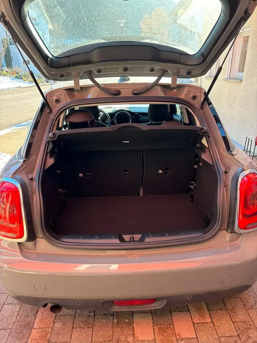 Gebraucht Mini John Cooper Works 102 PS (75 kW) 2019 Grau Kleinwagen