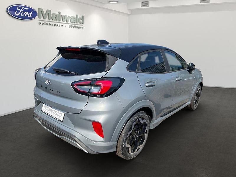 Gebraucht Ford Puma ST-Line X 125 PS (91 kW) 2024 Solarsilber SUV