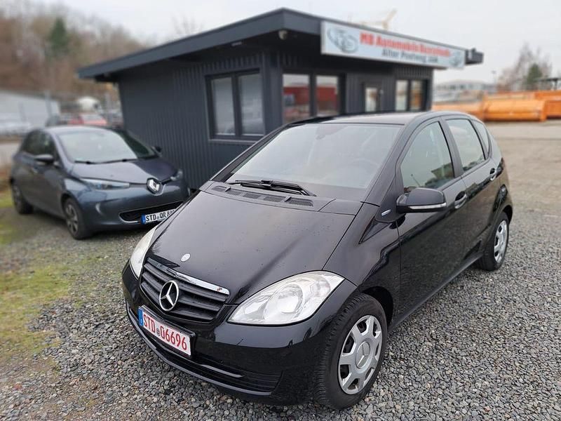 Schwarz Gebraucht 2010 Mercedes A160 Limousine | 2.999 € (Guter Preis) - Bild 1/4