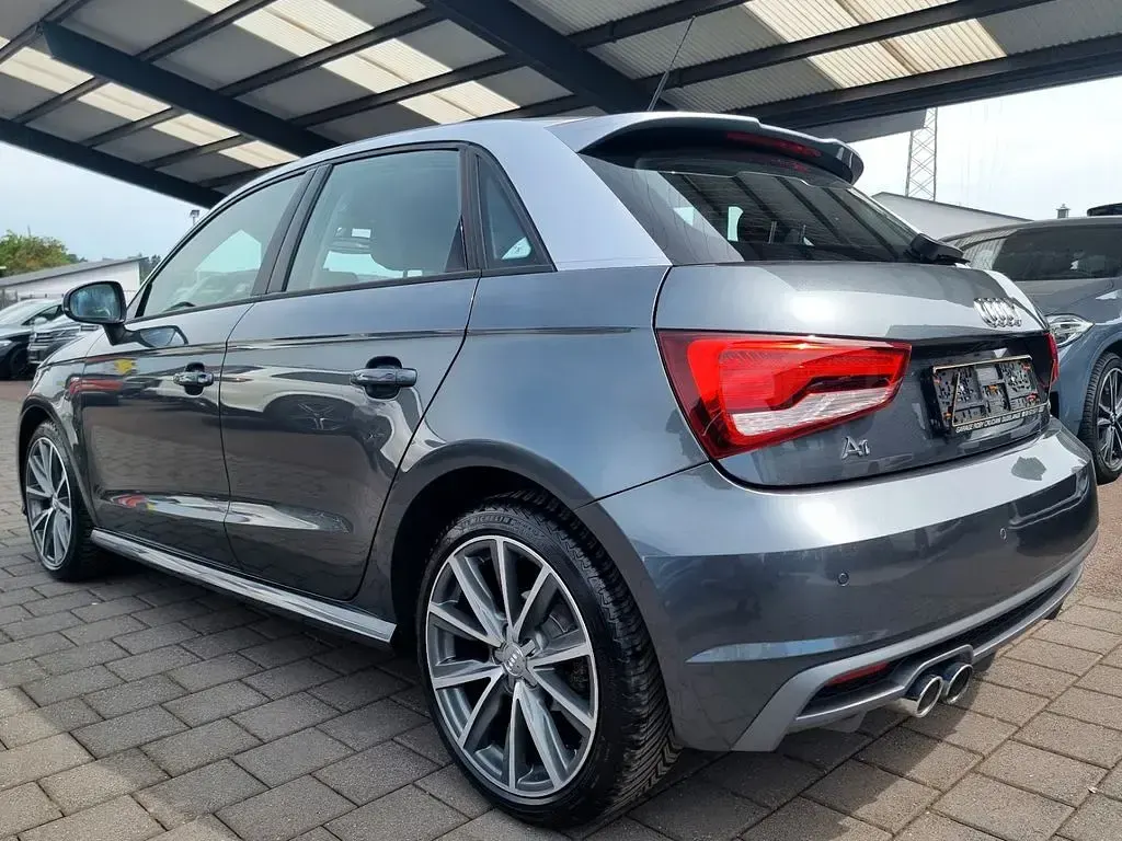 Gebraucht Audi A1 S-Line 150 PS (110 kW) 2017 Grau Kleinwagen