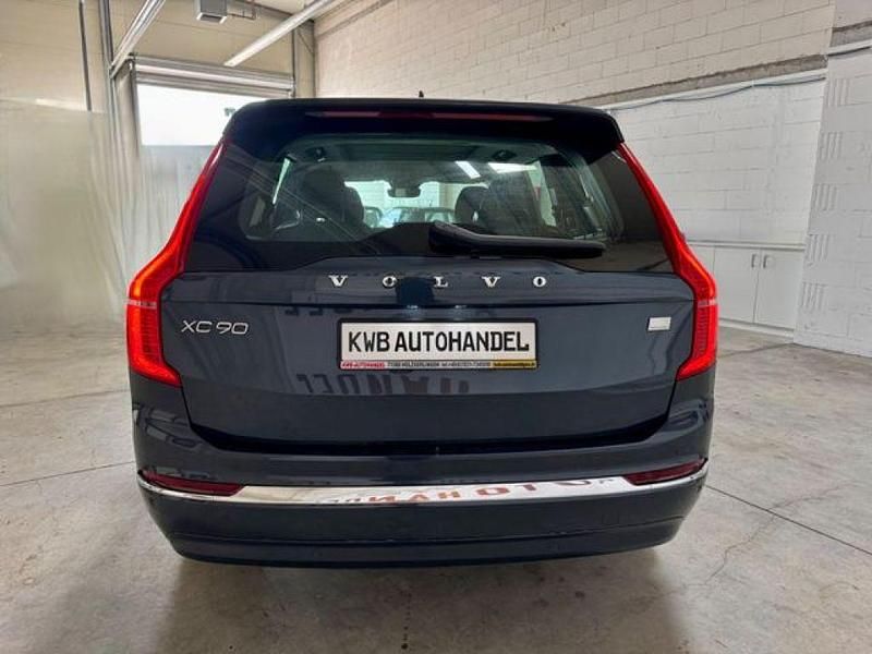Second-hand Volvo XC90 Ultimate 455 CP (334 kW) 2023 Albastru SUV