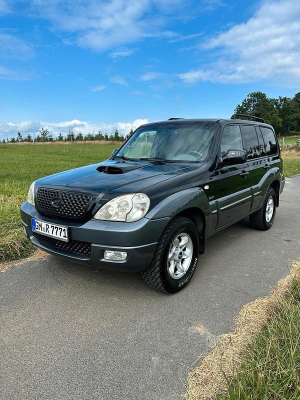 Schwarz Gebraucht 2006 Hyundai Terracan SUV | 5.000 € (Etwas zu teuer) - Bild 1/4