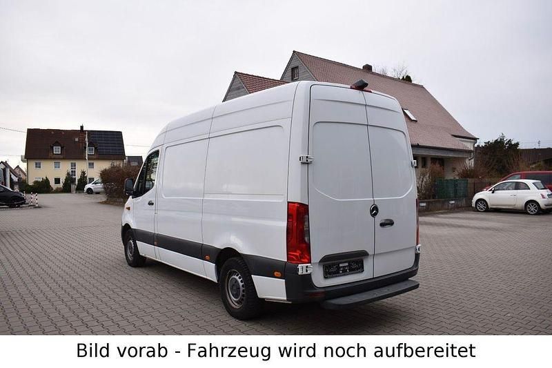 Gebraucht Mercedes Sprinter 163 PS (119 kW) 2020 Weiß Van