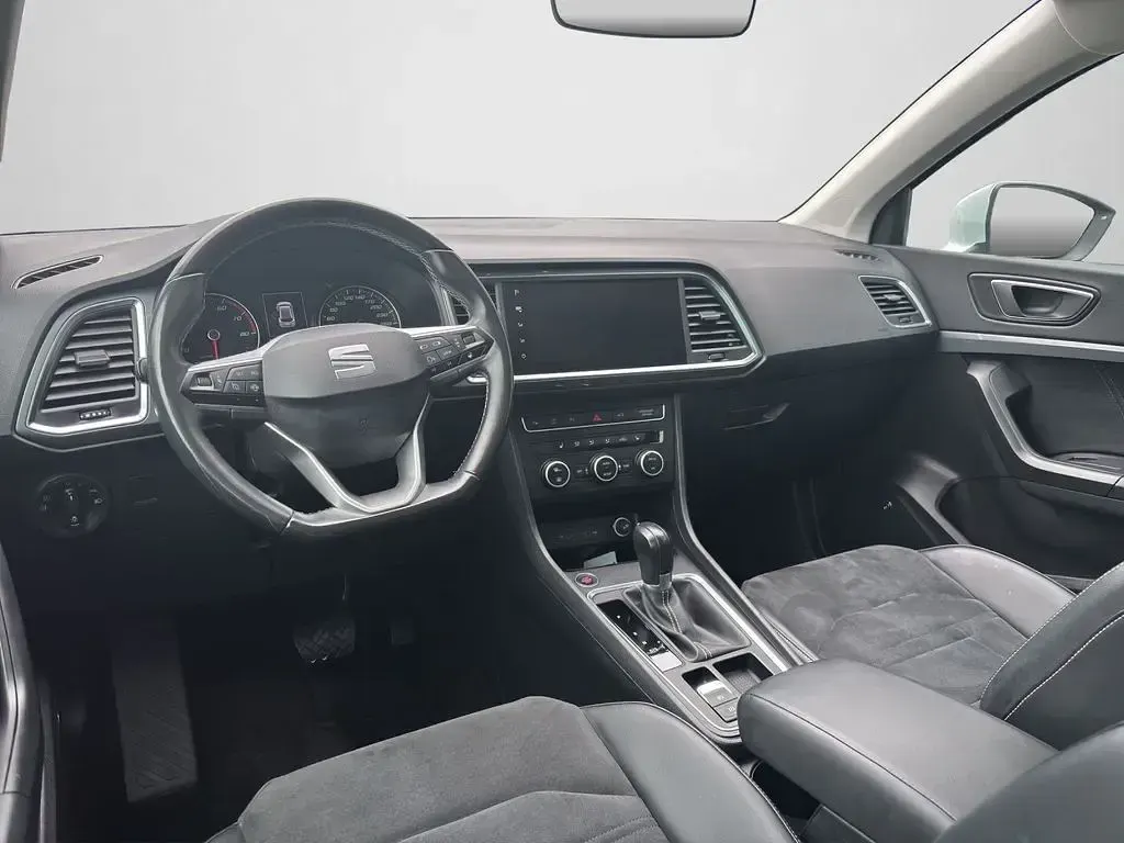 Usado Seat Ateca Beats 150 CV (110 kW) 2022 Blanco SUV