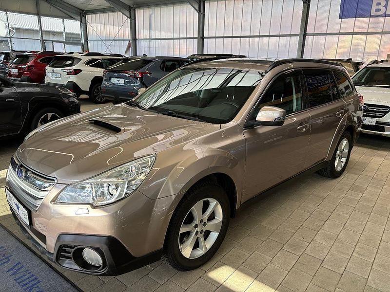 Gebraucht Subaru Outback Comfort 150 PS (110 kW) 2013 Braun Kombi