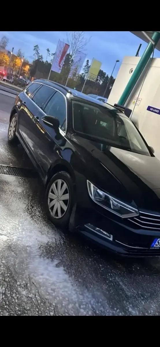 Gebraucht VW Passat 150 PS (110 kW) 2016 Schwarz Kombi