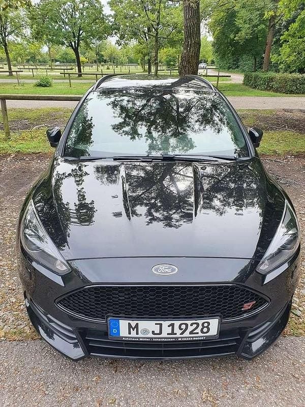 Gebraucht Ford Focus ST 250 PS (183 kW) 2015 Kombi