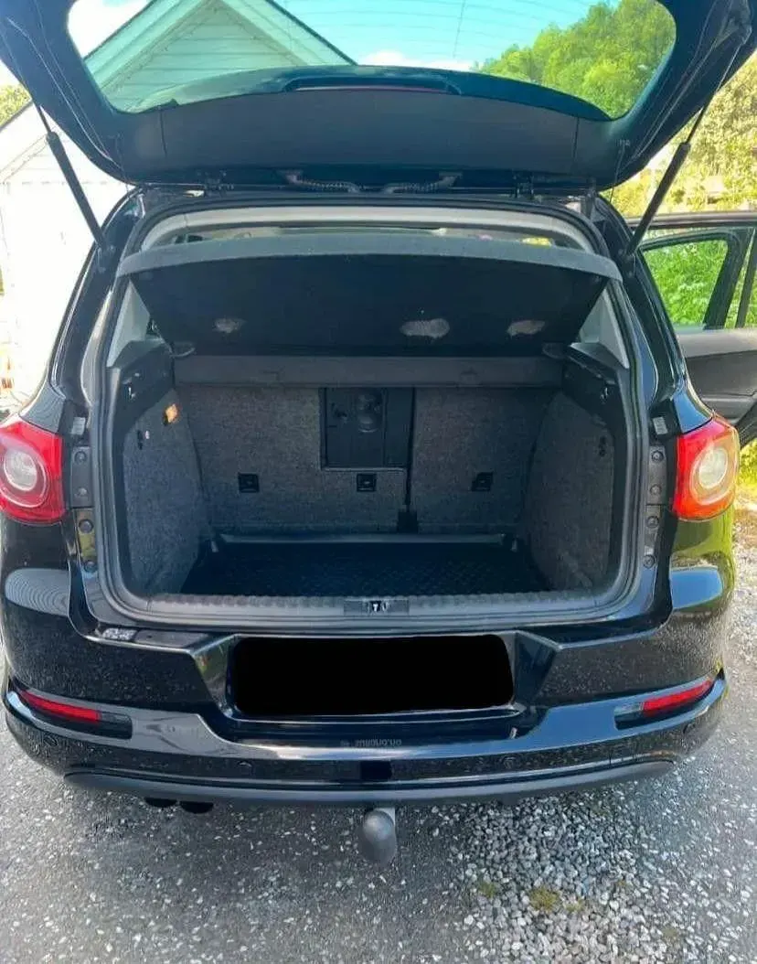 Gebraucht VW Tiguan 140 PS (102 kW) 2011 Schwarz SUV