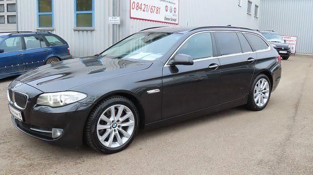 Gebraucht BMW 530 Performance 258 PS (189 kW) 2013 Schwarz Kombi