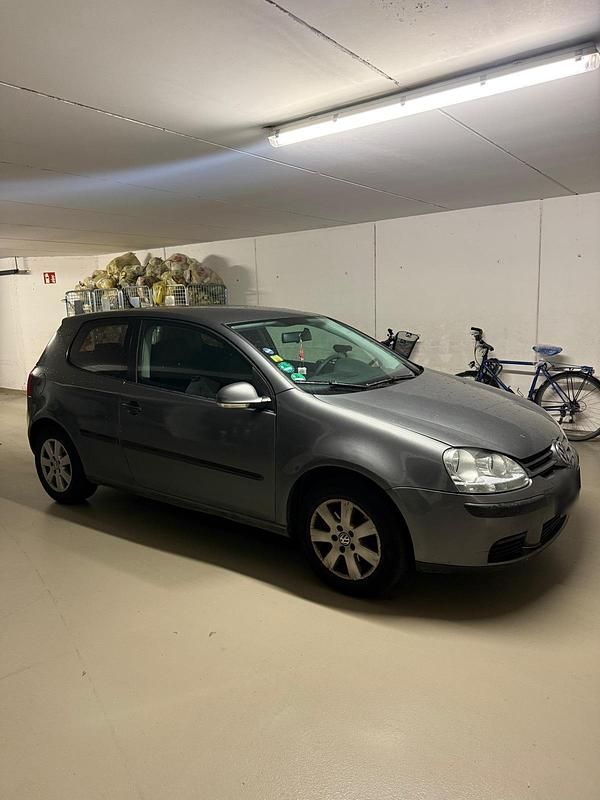 Gebraucht VW Golf 2006 Grau Coupé