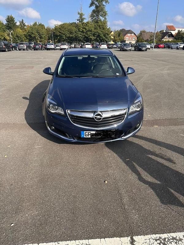 Blau Gebraucht 2016 Opel Insignia Selection Kombi | 3.750 € (Superpreis) - Bild 1/4