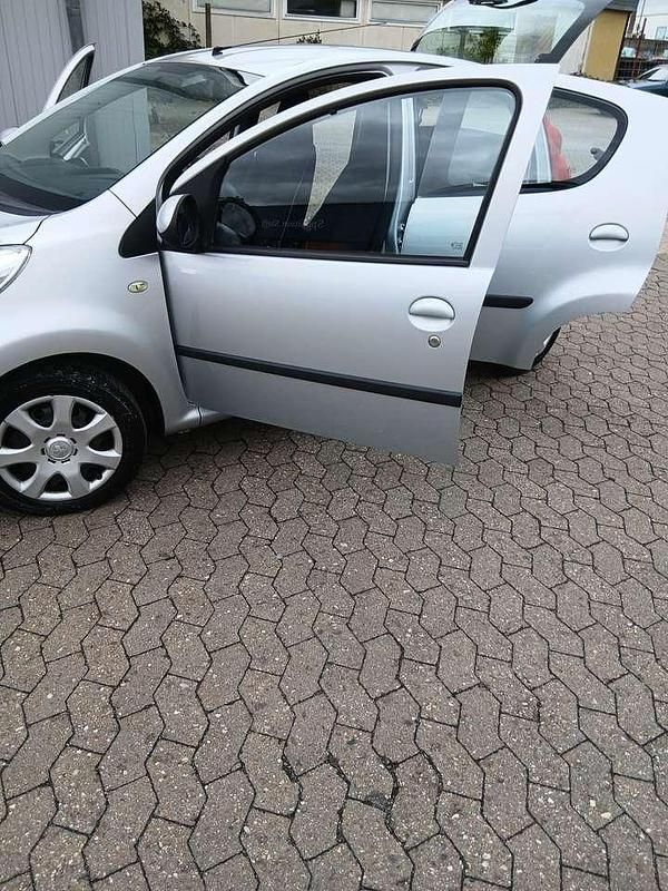 Gebraucht Peugeot 107 Filou 68 PS (50 kW) 2009 Kleinwagen