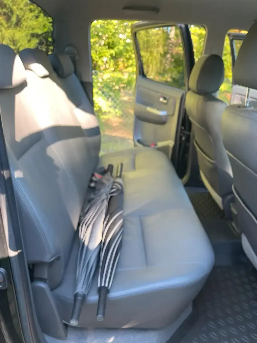 Gebraucht Toyota HiLux 126 PS (92 kW) 2012 Schwarz Pickup