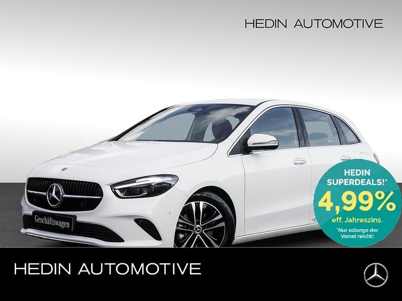 Weiß unilack polarweiß Gebraucht 2025 Mercedes B200 Progressive Van / Kleinbus | 34.270 € (Fairer Preis) - Bild 1/4