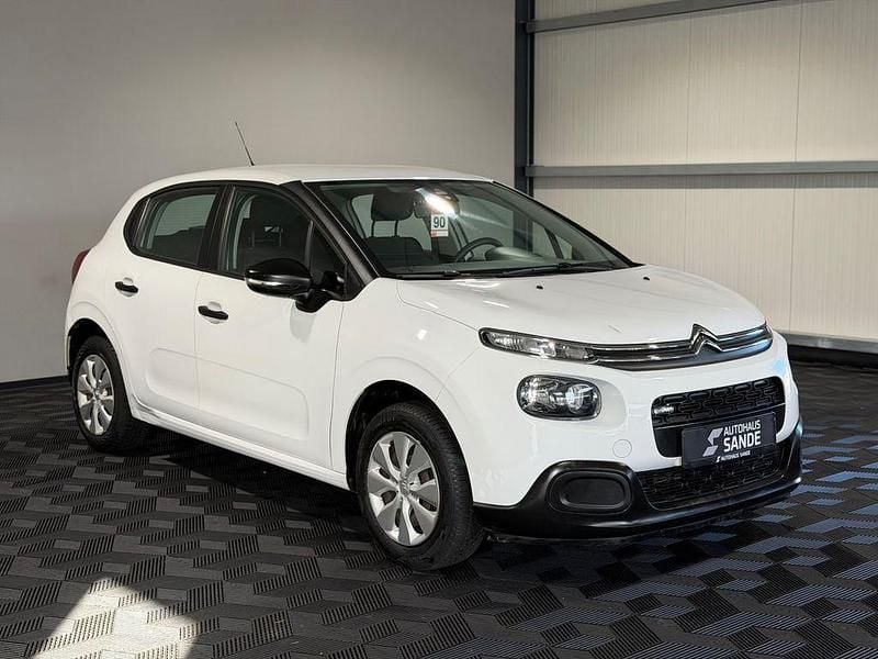 Gebraucht Citroën C3 Live 68 PS (50 kW) 2017 Weiß Limousine
