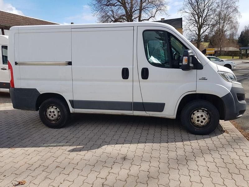 Gebraucht Fiat Ducato 116 PS (85 kW) 2015 Weiß Van