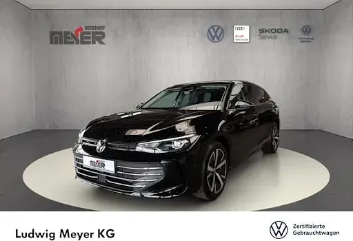 Gebraucht VW Passat Business 150 PS (110 kW) 2024 Grenadillschwarz Kombi