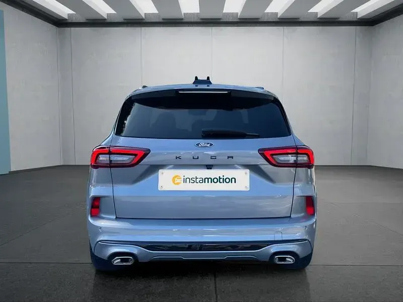 Gebraucht Ford Kuga ST-Line X 186 PS (136 kW) 2024 Silber SUV