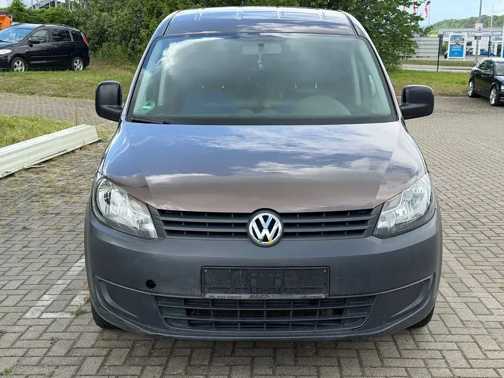 Gebraucht VW Caddy 102 PS (75 kW) 2011 Braun Van / Kleinbus