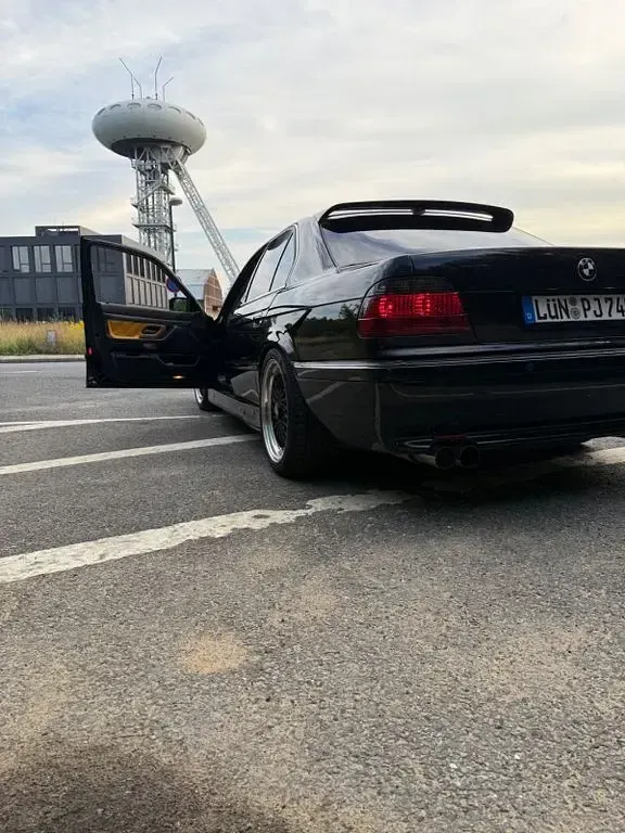 Gebraucht BMW 740 Performance 286 PS (210 kW) 1999 Schwarz Limousine
