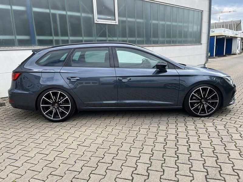 Gebraucht Seat Leon ST 4Drive 300 PS (220 kW) 2019 Magnetic tech Kombi