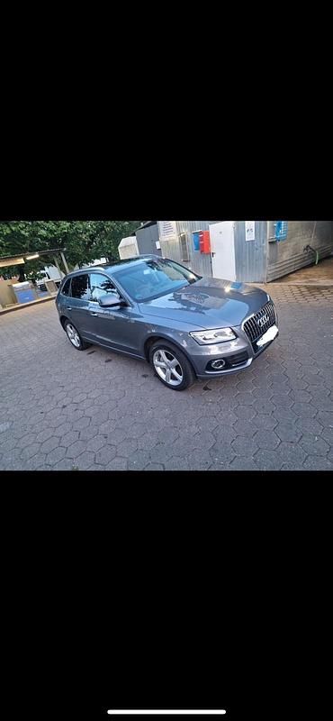 Grau Gebraucht 2015 Audi Q5 SUV | 14.900 € (Guter Preis) - Bild 1/4