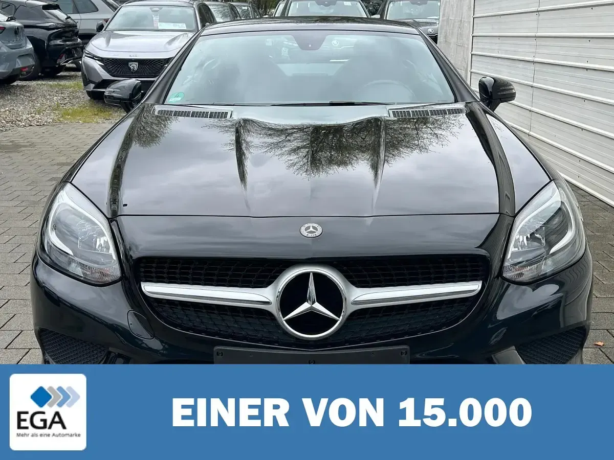 Usata Mercedes SLC200 184 CV (135 kW) 2019 Nero