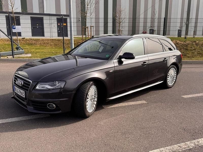 Gebraucht Audi A4 S-Line 190 PS (139 kW) 2011 Grau Kombi