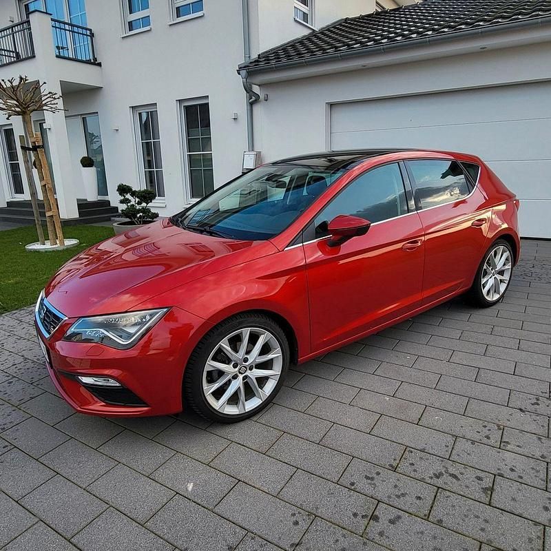 Gebraucht Seat Leon FR 150 PS (110 kW) 2017 Rot Limousine