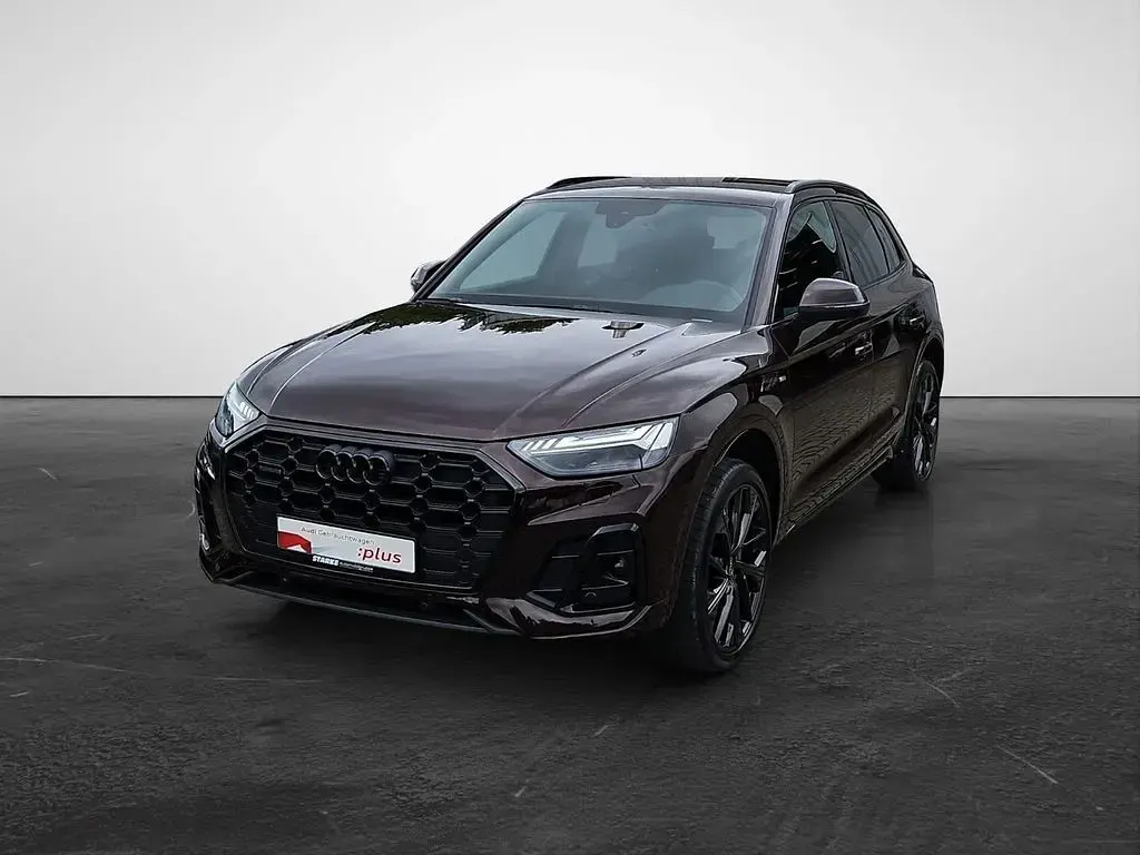 Gebraucht Audi Q5 Ambiente 204 PS (150 kW) 2025 Individuallackierungen audi exclusive SUV