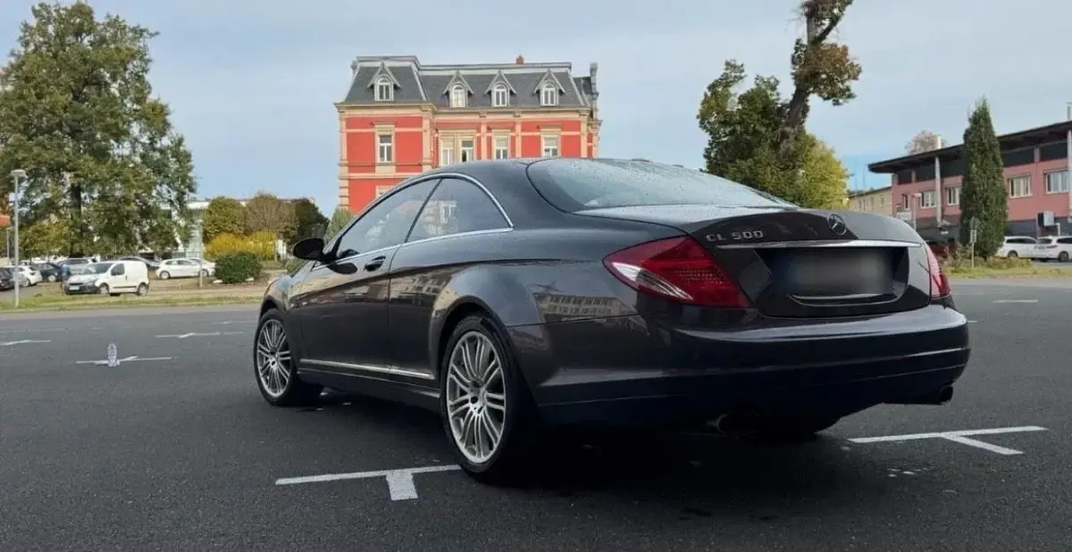 Gebraucht Mercedes CL500 388 PS (285 kW) 2007 Braun Coupé