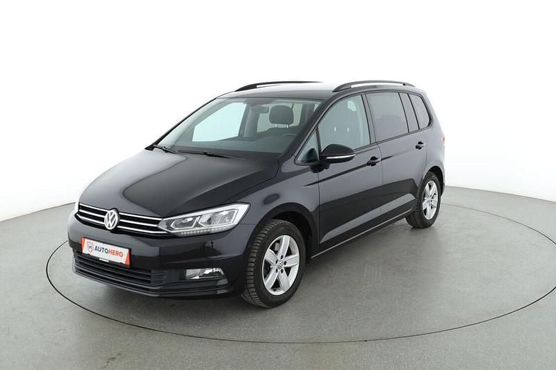 Schwarz Gebraucht 2016 VW Touran Comfortline Van / Kleinbus | 22.640 € (Fairer Preis) - Bild 1/3