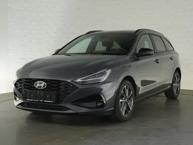 Gebraucht Hyundai i30 Advantage 140 PS (102 kW) 2025 Grau Kombi
