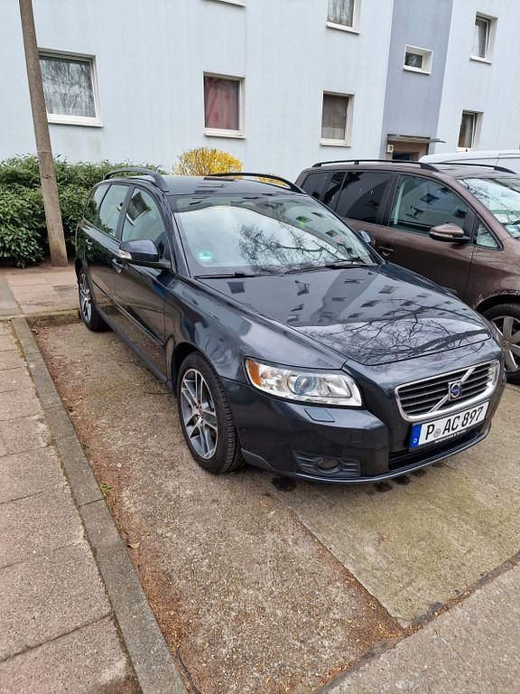 Gebraucht Volvo V50 101 PS (74 kW) 2009 Grau Kombi